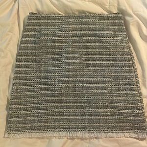 Loft Outlet tweed mini size 4